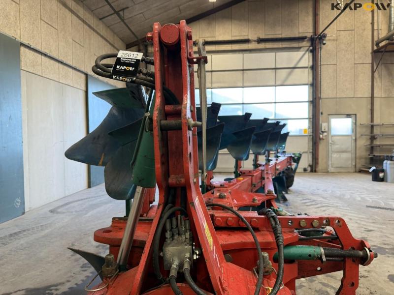 Kverneland LD100 plow 13