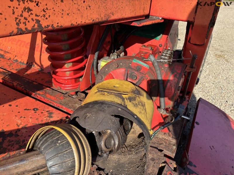 Kverneland taarup 338b/328E seeding set with front mower 30