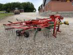 Kverneland taarup 9142 hay rake 3