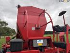 Kverneland U-Drill 4000 plus with HE-VA pits 22