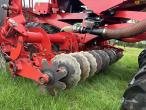 Kverneland U-Drill 4000 plus with HE-VA pits 64
