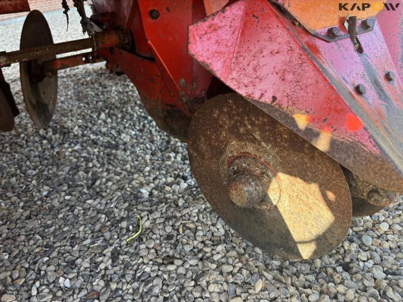 Kverneland UN 3200 potato planter 10