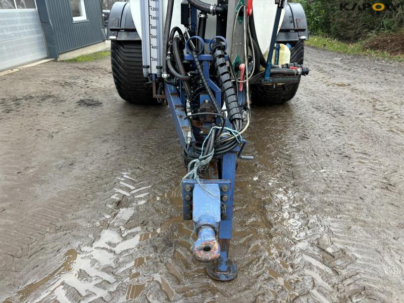Sprayer Uni-Flyg 7000 24meter sprayer 9