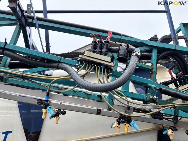 Sprayer Uni-Flyg 7000 24meter sprayer 29