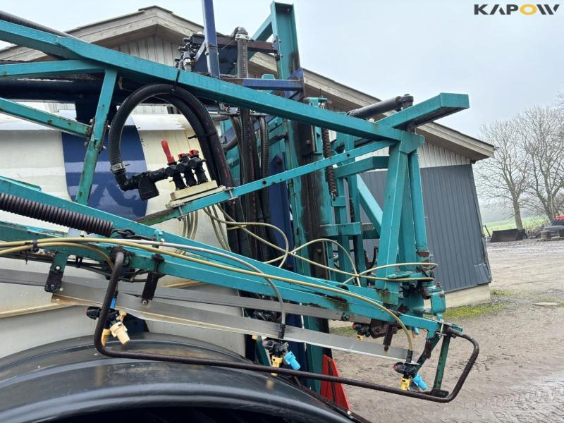 Sprayer Uni-Flyg 7000 24meter sprayer 30