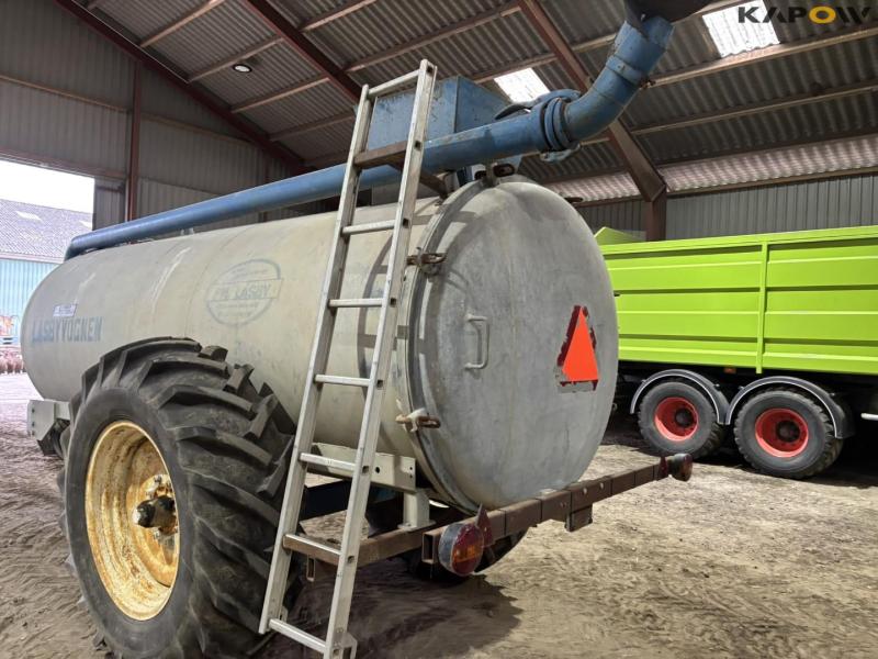 The Låsby wagon 6000 liters 30