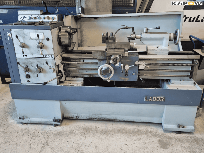 Labor 200S lathe with equipment 1