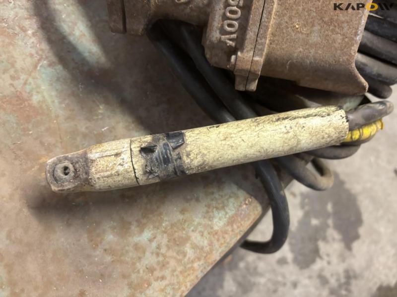 Larsen ELT16 welder 13