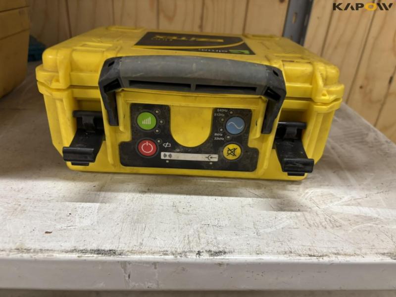 Leica EZi Tex t100 cable finder 8
