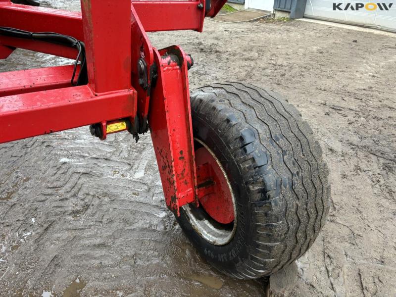 Lely Lotus 1020 profi tedder/spreader 36