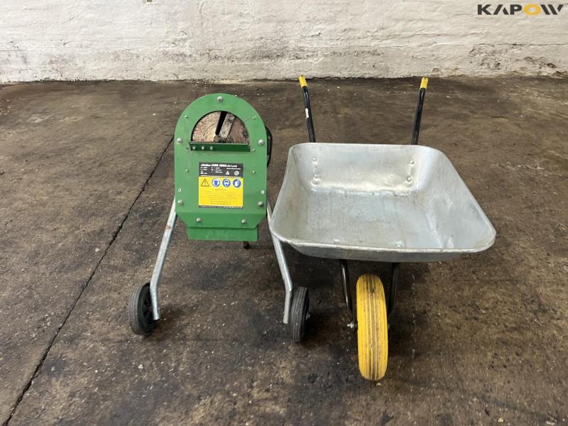Lescha ZAK 1802 compost grinder with wheelbarrow 2