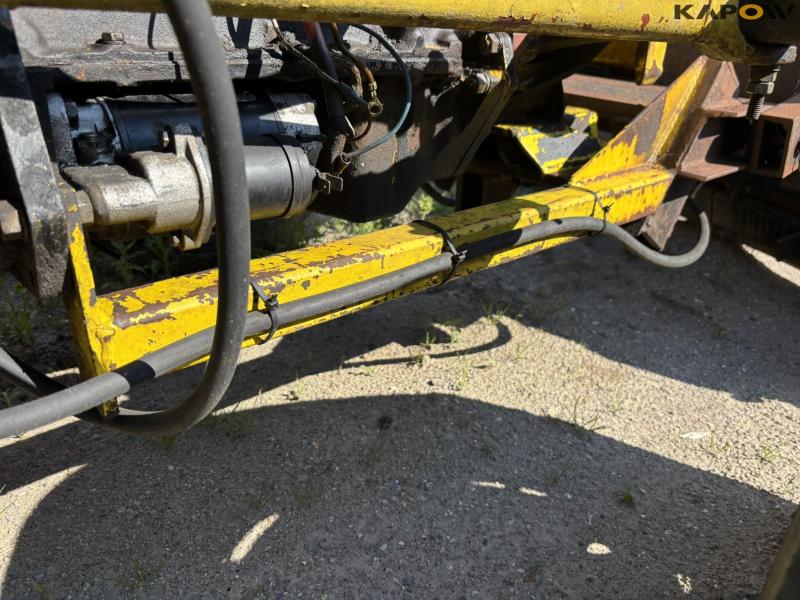 Leyland 154 with snowplow 18