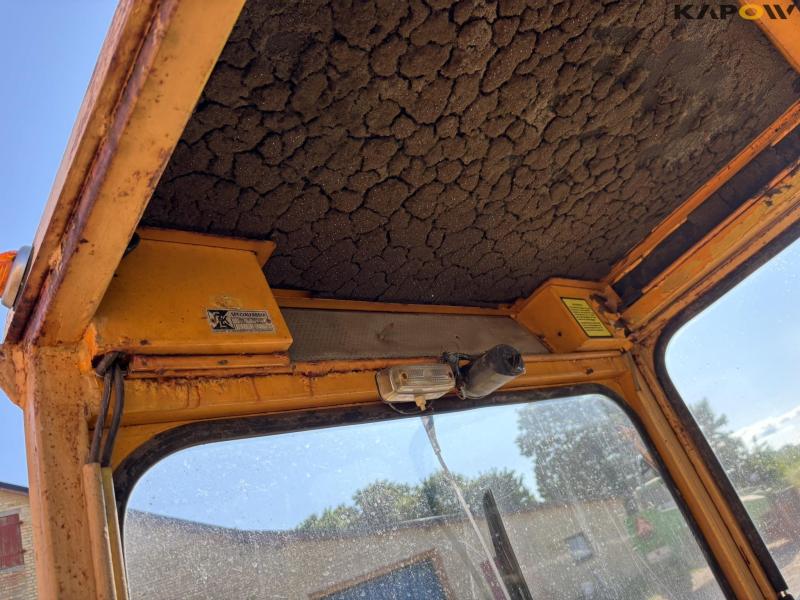 Leyland 154 with snowplow 69