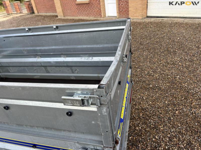 Lider Forcar 240S trailer with tips. 32