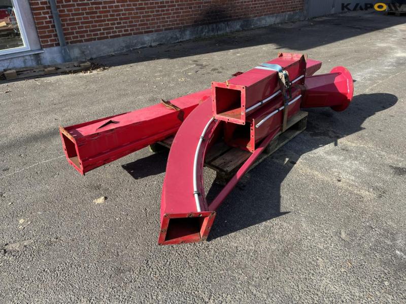 Lindana TP 320/400 unloads spout 3