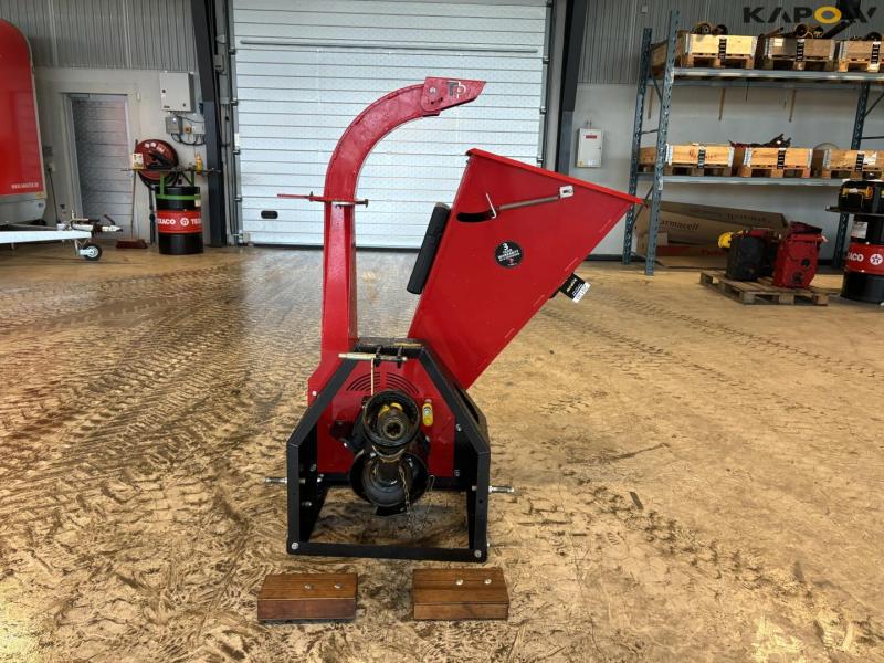 Lindana TP100 wood chipper 2
