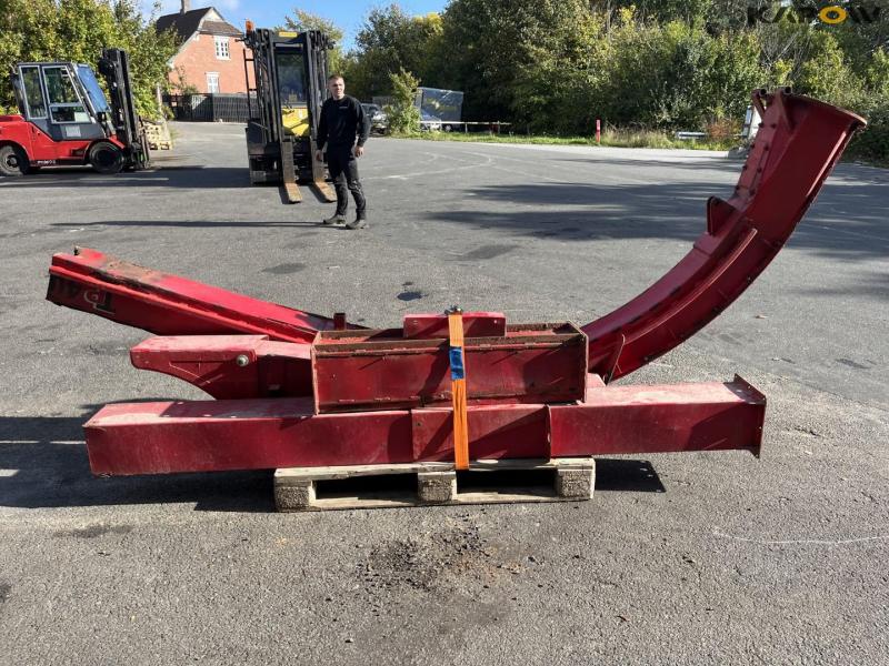 Lindana TP400 discharge spout 6