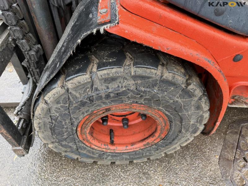 Linde H25D forklift 30
