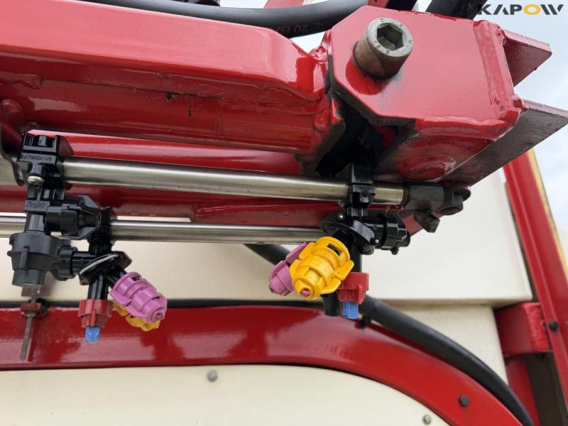 Lindus 7000-24 sprayer 19