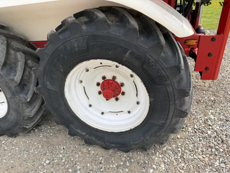 Lindus 7000-24 sprayer 61