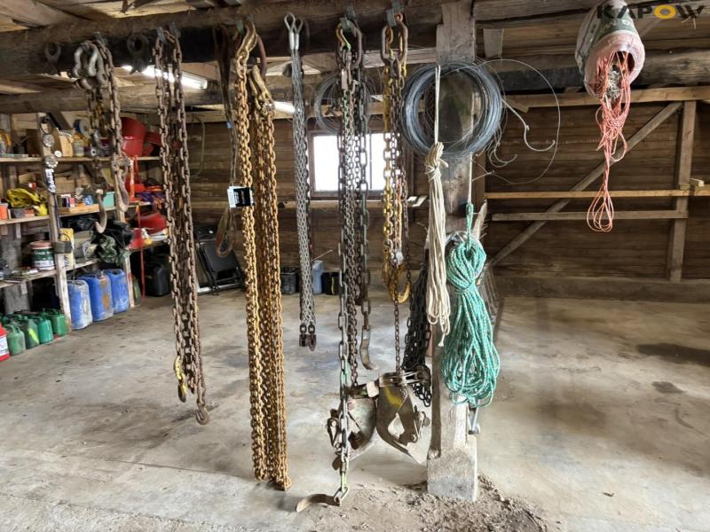 Lifting chains 1