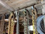 Lifting chains 13