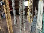 Lifting chains 14