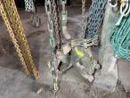 Lifting chains 15
