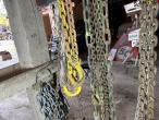 Lifting chains 23