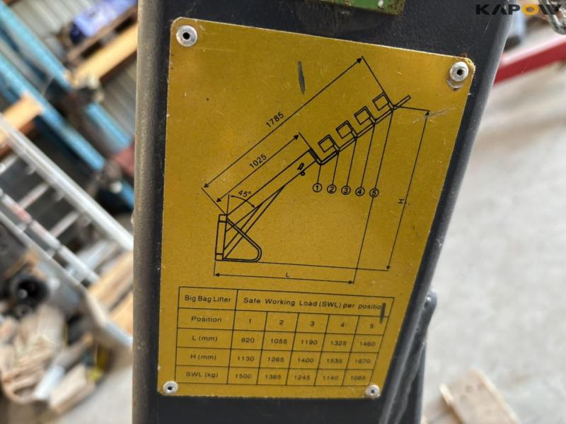 LST big bag lifter with Euro hitch 10