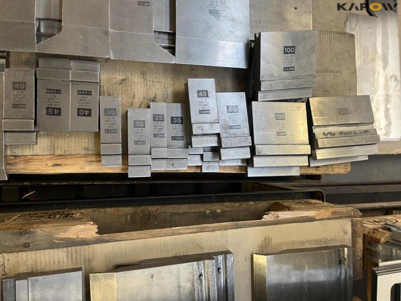 LVD PPEB 110/30 Hydraulic Edge Presses 34