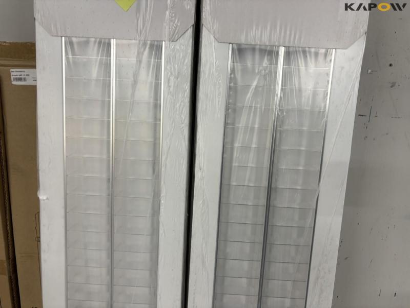 Fluorescent tubes and lamps 16