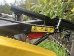 Macdon FD245 header 6