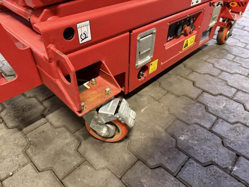 Magni ES0607M scissor lift 12