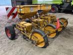 Corn seeder - 4 rows. 7