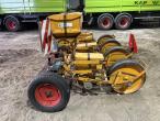 Corn seeder - 4 rows. 8