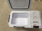 Makita coolbox and radio 10