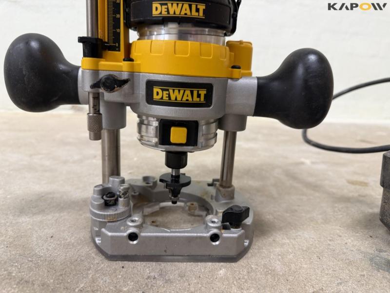 Makita and Dewalt power tools 20