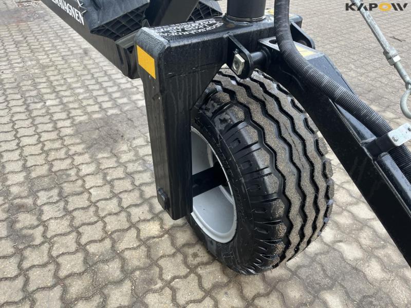 Malmavagnen BV41 - new hidden header trailer 13