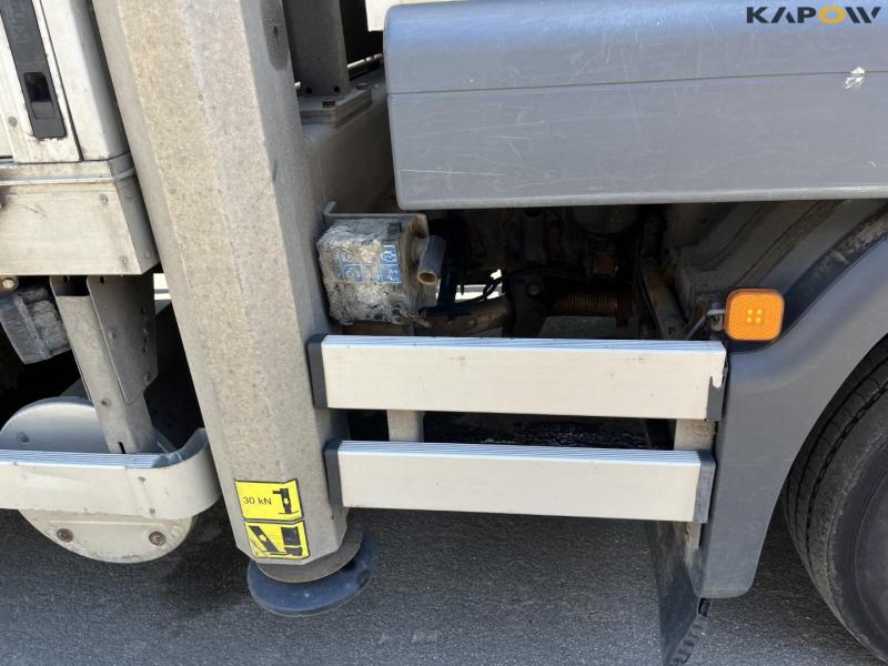 Man TGL 12,180 truck with Versalift VT-145-f lift 15