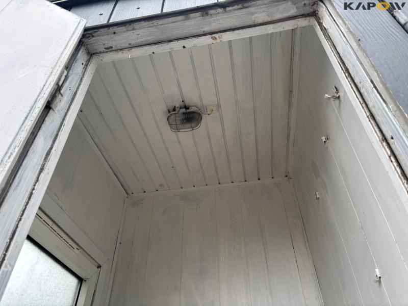 Crew van with toilet 26