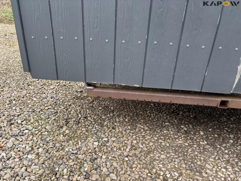 Crew van with toilet 39