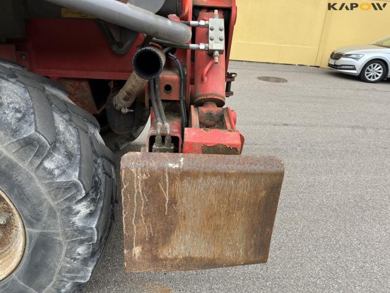 Manitou MRT2540 telescopic handler 8