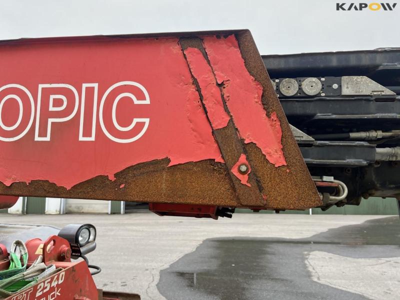 Manitou MRT2540 telescopic handler 29