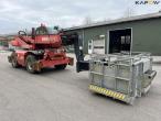 Manitou MRT2540 telescopic handler 3