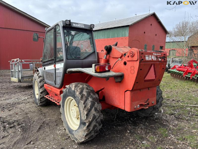 Manitou MT 1233S telescopic handler 7