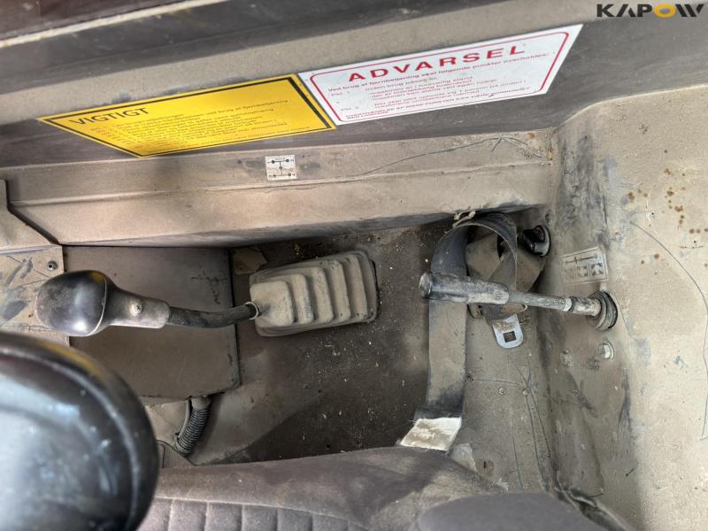 Manitou MT 1233S telescopic handler 60