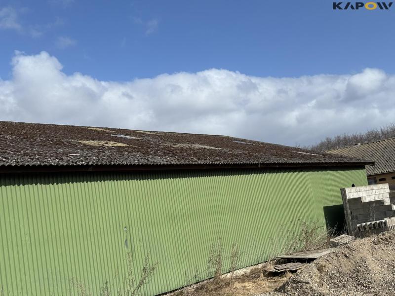 Engine house approx. 400 m2 40