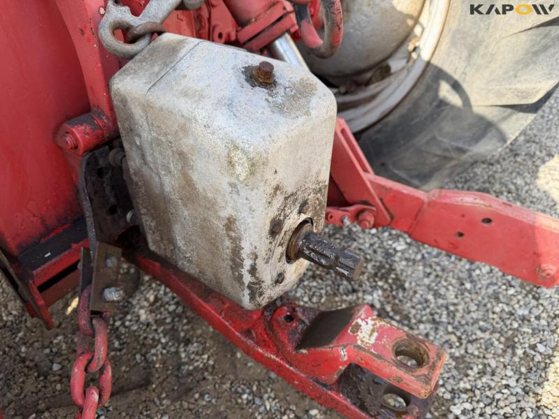 Massey Ferguson 1200 tractor 31