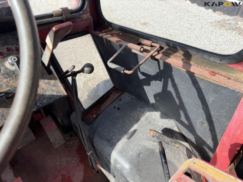 Massey Ferguson 1200 tractor 39